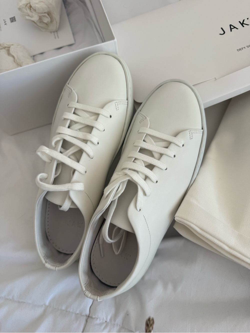 Minimalist White Women's Leather Sneakers